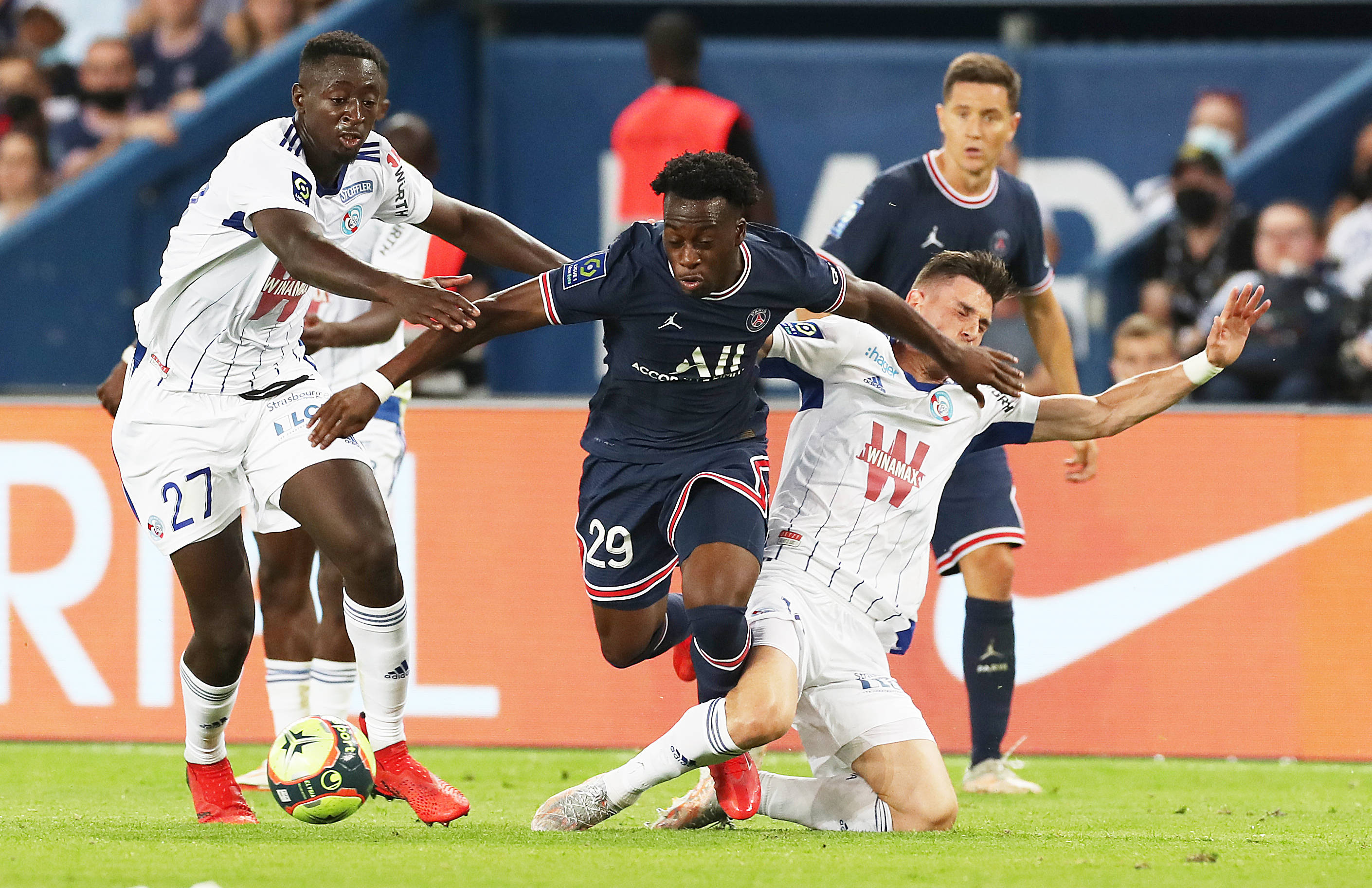 od体育地址-斯特拉斯堡客场战胜斯特拉斯堡，积分超前(斯特拉斯堡国际赛)