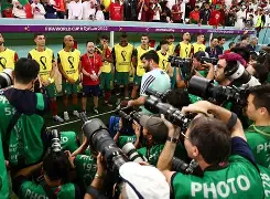 od体育链接-大型足球赛事中球员们展现出色技术(请说出足球比赛球员的基本装备有哪些)