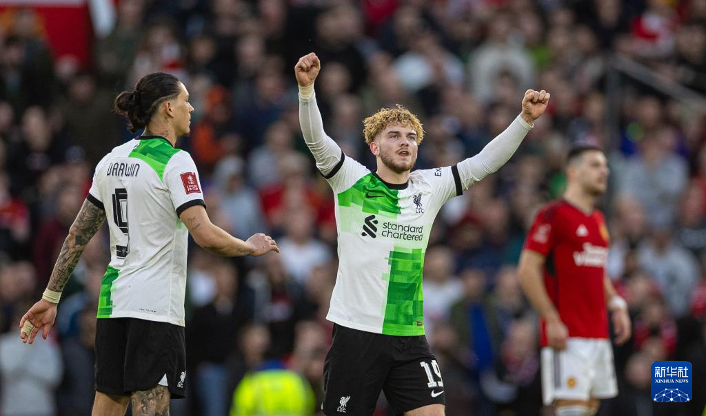 od体育app下载-曼城力克托特纳姆晋级英格兰足总杯四强(英格兰著名足球俱乐部曼彻斯特联队成立于哪一年)