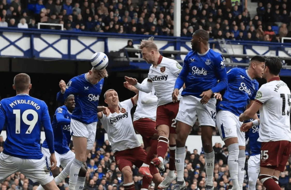 od体育平台-曼城客场不敌埃弗顿，暂时掉队榜首位置的简单介绍