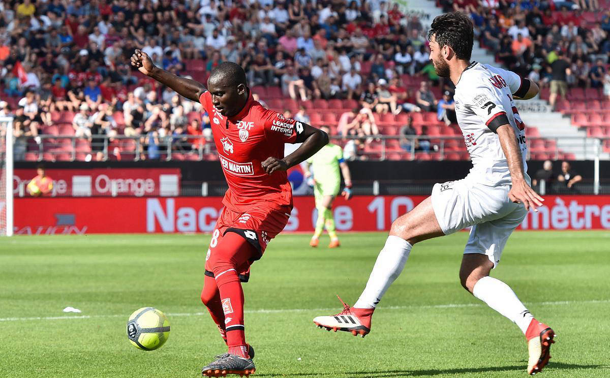 详细阅读:od体育官方登录入口-巴黎FC主场抗衡强敌,决心取胜 od体育官方登录入口-巴黎FC主场抗衡强敌,决心取胜