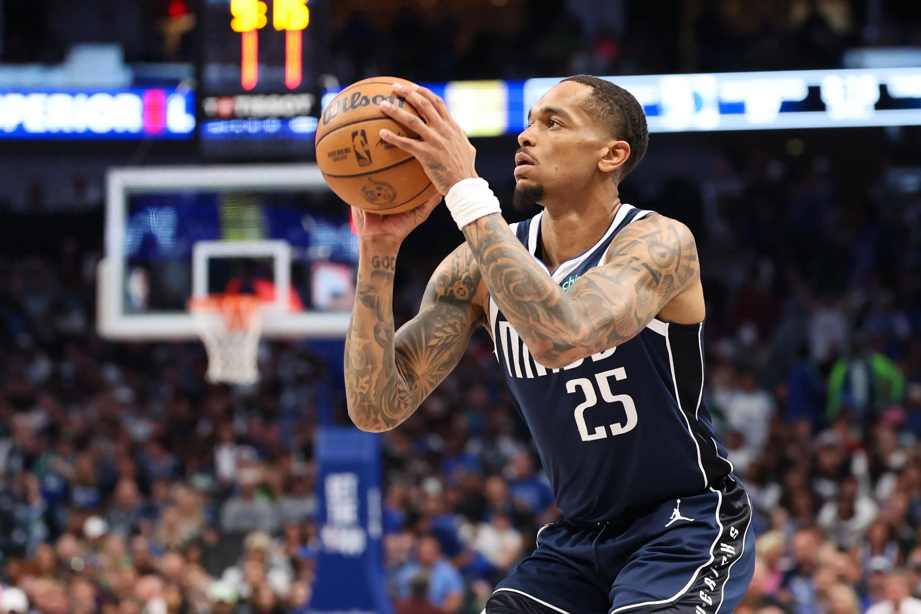 od体育教练-开拓者客场击败独行侠,胜利回归的简单介绍