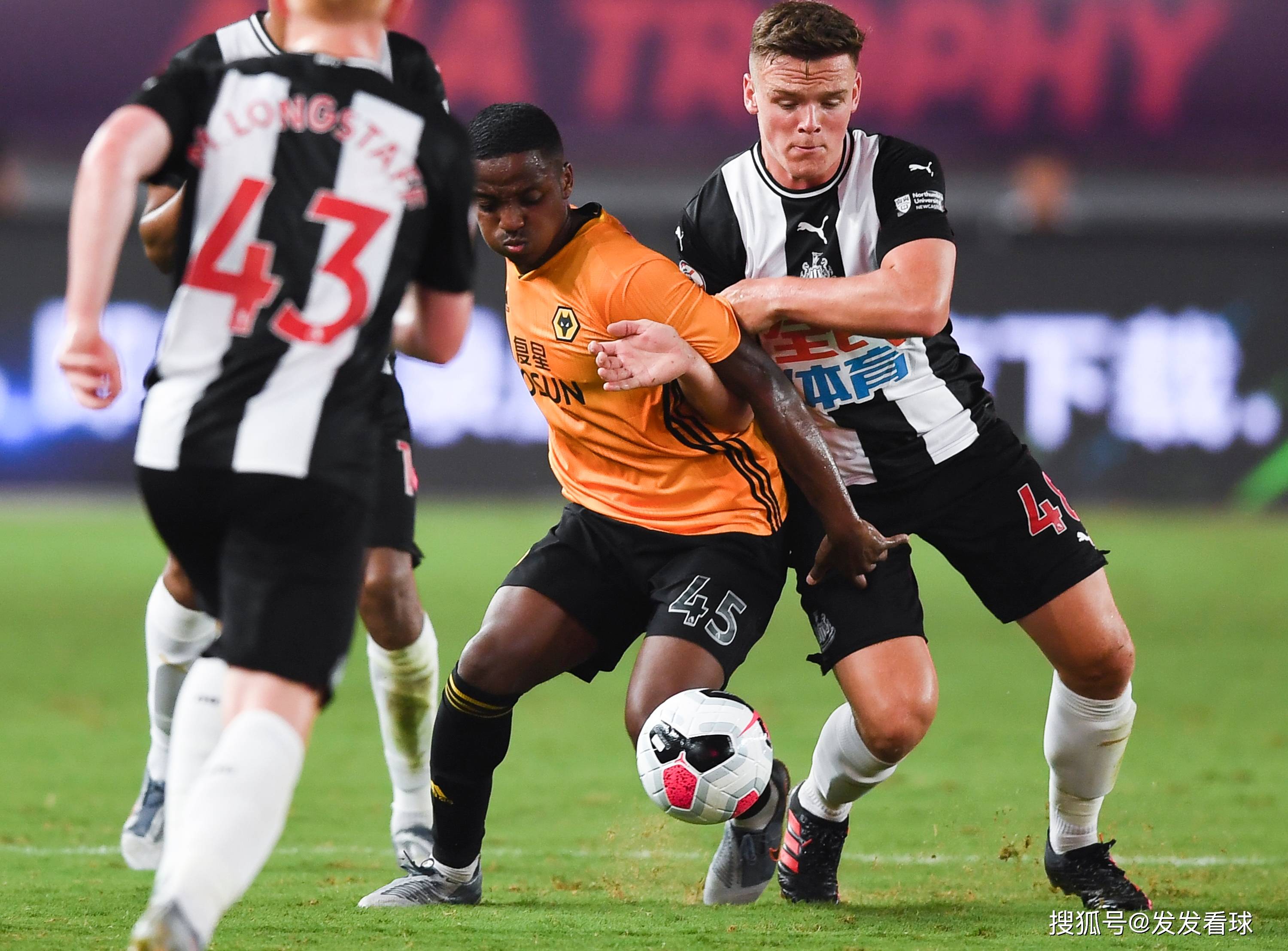 od体育网页版-关于纽卡斯尔联胜利，走出保级危机的信息