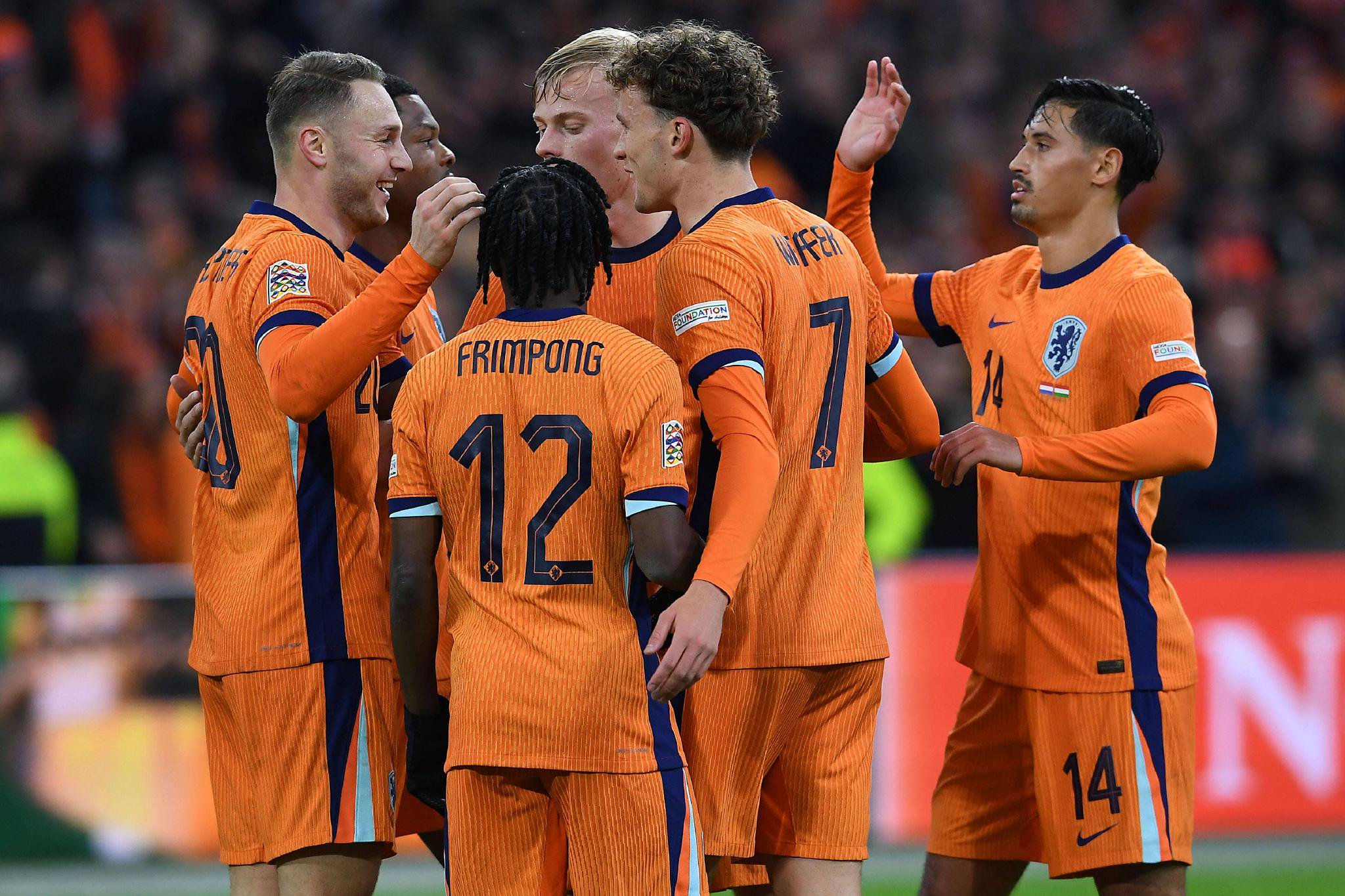 od体育官方登录入口-荷兰足球队展现强大实力，晋级决赛