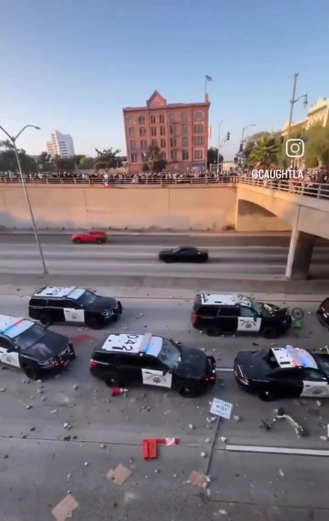 od体育投注-意外之观众闯入赛场，引发混乱